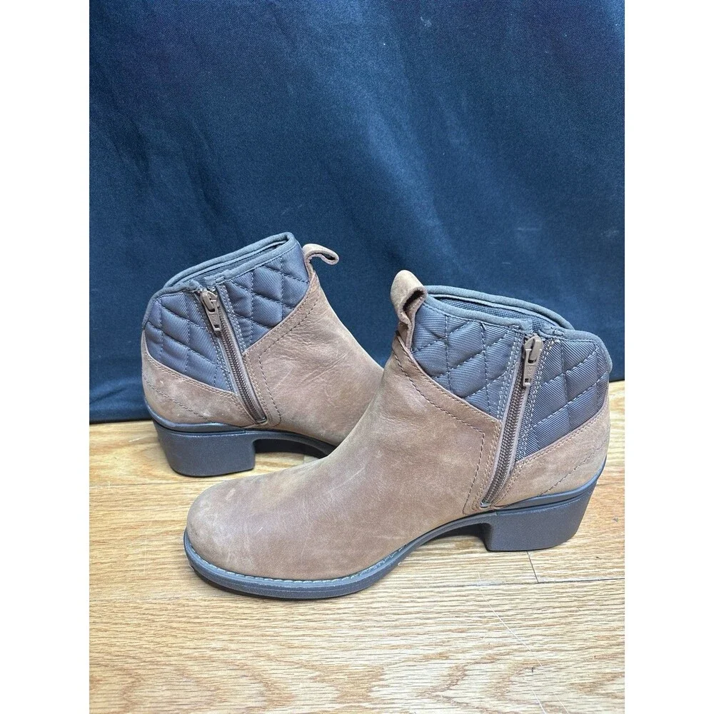 Merrell Women’s Chateau Mid Lace Brown Leather Waterproof Boots Size 8.5 Heel